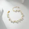 Bracelet de perles de coquille de qualité brin pour les femmes tissé à la main style simple élégant anniversaire cadeau de la mère fille anniversaire romantique