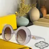 2023 Neue Luxus-Designer-Sonnenbrille Luo Yijiafeng Weibliche Sterne Gleiche Runde Sonnenbrille Männliche Mode LW40089