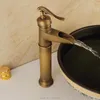 バスルームシンク蛇口シャワールーム盆地真鍮蛇口洗面化