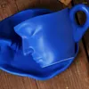 Tasses Soucoupes Artistique Baiser Visage Céramique Oreille Suspendu Main Rinçage Tasse À Café Plat Cuisine Boire Ensemble Trois Pièces Couleur Unie Affichage