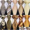 Neck slips Set Gold Paisley Men Silk Slips Fahsion Brooches Handkulchief Cufflinks Set 12 Colors Gifts Barry.Wang Designer 220819 DRO DH6UA