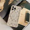 6 gemengde merk holle letters telefoonhoesje voor iPhone 14 plus 13 12 11 Pro Max hoesje 3D koppels telefoons hoesjes mode zilver C telefoons cover