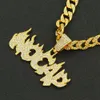 Hip Hop Hommes Rappeur diamant pendentif collier créatif brillant chaud NOCAP pendentif micro-insert zircon bijoux boîte de nuit accessoire Chandail Clavicule Chaîne Cubaine 1635