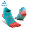 Sports Socks 3 Par Toe Run Lightweight Noshow Five Fingers Running Soccer Basketball Yoga Sock Men Women Marathon Race 230814