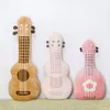 Travesseiros De Pelúcia Almofadas 60cm Simulação Criativa Guitarra Brinquedos De Pelúcia Em Casa Decoração Baby Appease Boneca Travesseiro Macio Almofada Presente De Aniversário Para Crianças 230804