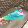 2023 nieuwe Luxe Designer Mannen Wedge Zool Kalfsleer Platform Schoenen Rubber Sneakers Mode Toevallige Schoen Blok Fluorescerend Wit Sneakers rd0632