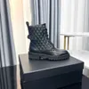 Scarpe moda donna 2023 Nuovo designer Ultra Mini Boot Designer Stivali con piattaforma australiana per uomo Stivaletti in vera pelle calda con pelliccia alla caviglia Scarpe con tacco alto da donna