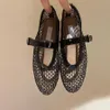 Nieuwe mode Luxe designer Uitsnijdingen Mesh ballet flats Gesp Jurk schoenen Platte sandaal Echt leer Ronde neus Dansschoenen Kantoor trouwschoenen HGG