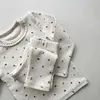 Completi di abbigliamento Primavera Autunno Neonato Fiore Stampa Homewear Pigiama Completo Ragazzo Ragazza Bambino Pizzo di cotone Manica lunga Top 2 pezzi Pigiama Set R230805