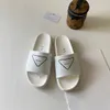 loafer triangel utomhus glida sommarstrand gummisandales lyx sko sandal berömd designer kvinna tofflor designer tofflor läderstorlek 35-46 hälen platt glider