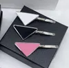 Wholesale Famous Women Designer Brand Letter Triangle Mark Hair Clips Luxury Duckbill Barrettes Hairpin Charm Hairclips Christmas Hairs Accessories