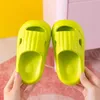 Pantoufles Enfants Pantoufles Garçons Filles Bébé Diapositives Orteils Fermés Été Toddler Enfants Chaussures Semelle Souple Anti-Slip Couleur Unie Sandales R230805