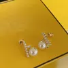 2023 Damen Premium Gold Ohrring Designer Ohrstecker Luxusmarke Brief Design Ohrringe Modeschmuck F1