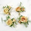 Corsage Artificial Wrist Flower Bridal BridEMaid Handblommor Brudgummen Boutonniere män kvinnor armband bröllopslapa stift prom dekor