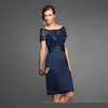 ВМС Blue Mother of the Bride Dress Elegant высокая качественная длина колена короткие свадебные платья197c