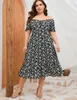 Plusstorleksklänningar 4xl 5xl blommor Prined Elegant plus-size Women's Dress Summer Puffed Shorte SemeVes Lady Peplum kjol Super Slim