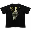 Graffiti Tees Hommes Graphic T Shirts Femmes Designer T-shirts Mode Coton Tops Homme S Casual Shirt Luxurys Vêtements Street Tie Dyeing Vêtements taille S-XL