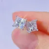 プリンセスカットモイサナイトダイヤモンドイヤリング925シルバースタッドイヤリング