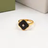 Gioielli di design Anello trifoglio Classico trapano singolo farfalla anello fedi nuziali di donna uomo amore anello oro argento cromato anello cuore San Valentino regalo per la festa della mamma