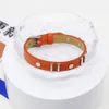 Designer Bangles Armband Kvinnor Läder Arvband Luxury Charm Armband Orange Kvinnor handledsdekoration smycken 18K guldpläterad rostfritt stål