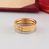 Marken-Schraubring, Halbschalen-Buchstabenring, luxuriös, 18 Karat Gold und Silber, Roségold für Damen und Herren, glänzender Designer-Schmuck, Party und Geschenk, 6 bis 11 Yards Diamant-Meterware-Ring