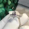 Fedi nuziali di fidanzamento in argento sterling 925 di lusso per donna Gioielli in platino con anello di diamanti simulato taglio marquise