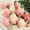 Couronnes de fleurs décoratives 7Pcs / Lot Décor Rose Artificielle Soie Floral Latex Real Touch Bouquet Home Party Design Drop Delivery Garde Dhewl