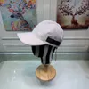 2023 NEW SUN DESIGNER ASMBROIDER Baseball Cap Female Summer Massual مائة خاض حماية شمس HAT عالية الجودة شبكات رياضية للجنسين القبعات