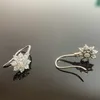 Mode-sieraden Zonnebloem rond 1 karaat Moissanite 10k Eenvoudig delicaat voor zilveren damesoorbellen