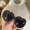 2023 luxury designer New B family love ins net red The same fashion personality heart-shaped sunglasses BB00788