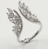 Taille 5-10 Luxe Nouvelle Arrivée Bijoux De Mode En Argent Sterling 925 Marquise Coupe Topaze Blanche CZ Diamant Femmes Bande De Mariage Angle Ailes Anneau