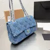 Chanei Classic Denim Blue CC Klappbeutel Luxuseinkaufstasche Designer Frauen Handtasche Crossbody Tote Umhängetasche Vintage Stickerei Druck