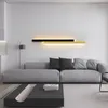 Candeeiros de parede moderno minimalista longa tira led lâmpada para sala de estar decoração de fundo de tv preto dourado luz luminárias internas