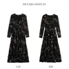 Vestidos casuais Starry Sky Print Dress 2023 Spring Fashion Retro Elegant Stretch Waist Big Swing Black Chiffon V-neck Feminino