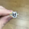 Fedi nuziali di fidanzamento in argento sterling 925 per donna Anello con diamante simulato 4CT taglio smeraldo Gioielli in platino