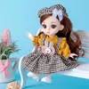 Dockor 1/12 16cm BJD Doll med kläder och skor rörliga 13 leder Fashion Model Girl Gift Child Toys 230804