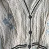 T-shirts femininas de malha outono tay feminino cardigã bordado com estrela lor decote em v suéter de malha moda quente swif t bege férias p230804