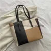 الكتف العصرية الربط سعة كبيرة للحمل للنساء 2023 دلو جديد أزياء الكتف المحمولة bagstylishhandbagsstorestylishhandbagsstore