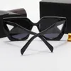 Luxusmarke Damen-Sonnenbrille UV400 Hochwertige Designer-Vollformat-PC-Mehrfarben-Breitbein-Klassiker-Dreieck-Herren-Sonnenbrille mit Etui Outdoor-Brille