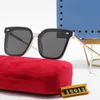 Kvalitet fashionabla lyxdesigner solglasögon nya högupplösta polariserade linser tr90 ram vit koppar fot skärm röda mode solglasögon