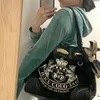 이브닝 백 y2k 빈티지 세련된 소녀 히트 컬러 텍스처 벨벳 자수 대용량 대용량 어깨 토트 암컷 지갑 세련된 가방 230804