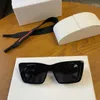 2024 Designer Fashion Luxury Designer Sunglasses New P Family Plate для женской красной улицы стреляет в ту же коробку, устойчивые к ультрафиолетовым очкам 08 Y-F