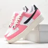 Topp F 1 Låg Fontanka män Kvinnor Casual Shoes 1s Leather Designer Pink Foam Ice Creamhemp Coconut Milk Wolf Grey West Coast alla kronblad United Outdoor Sneakers Storlek 36-45