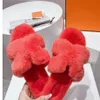 2024 Designer New Winter Large Size Candy Color Non-slip Sandals Fashion Street Ladies Premium Warm Fur Slippers 35-43 JI00001