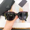 Luxe designer zonnebrillen P Family's nieuwe gepersonaliseerde vlinderframe voor vrouwen PR126 Netwerk rood dezelfde driehoek labeldlaatlijn mode zonnebril