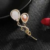 Brooches Elegant Women Pins Simple Fashion Freshwater Pearl Zircon Flower Brooch Cardigan Corsage Balloon Broche Christmas Gift