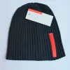 2023 Sıcak Klasik Moda Beanie Erkek Kadın Kafatası Kapakları Sonbahar Kış Kış Nefes Alabilir Teslim Kova Şapkası 6 Renk Kubbesi Kapak Yüksek Kaliteli Beanies