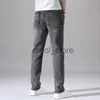 Jeans da uomo Streetwear Autunno Inverno Jeans da uomo Moda retrò Dritto Pantaloni in denim elasticizzato regolare Pantaloni Uomo classico Taglia grande 28-40 J230806