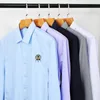 Tasarımcılar Erkek Elbise Gömlek İş Moda Kırıştı Klasik Bberry Sleeve Shirt Markalar Erkekler Spring Slim Fit Chemises Marque Giyim Stylist Lüks S M L XL XXL 3XL 4XL