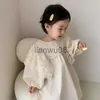 Robes de fille 2023 robes de princesse coréenne pour filles printemps nouvelle dentelle bébé coton Aline robe fée bouffée à manches longues dentelle fête tissu enfants x0806